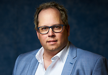 Dr. Robert Korbyl