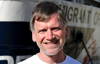 Dr. Simon Bryant